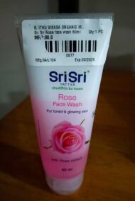 SRI SRI Rose Face Wash