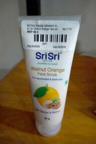 SRI SRI Walnut Orange Face Scrub